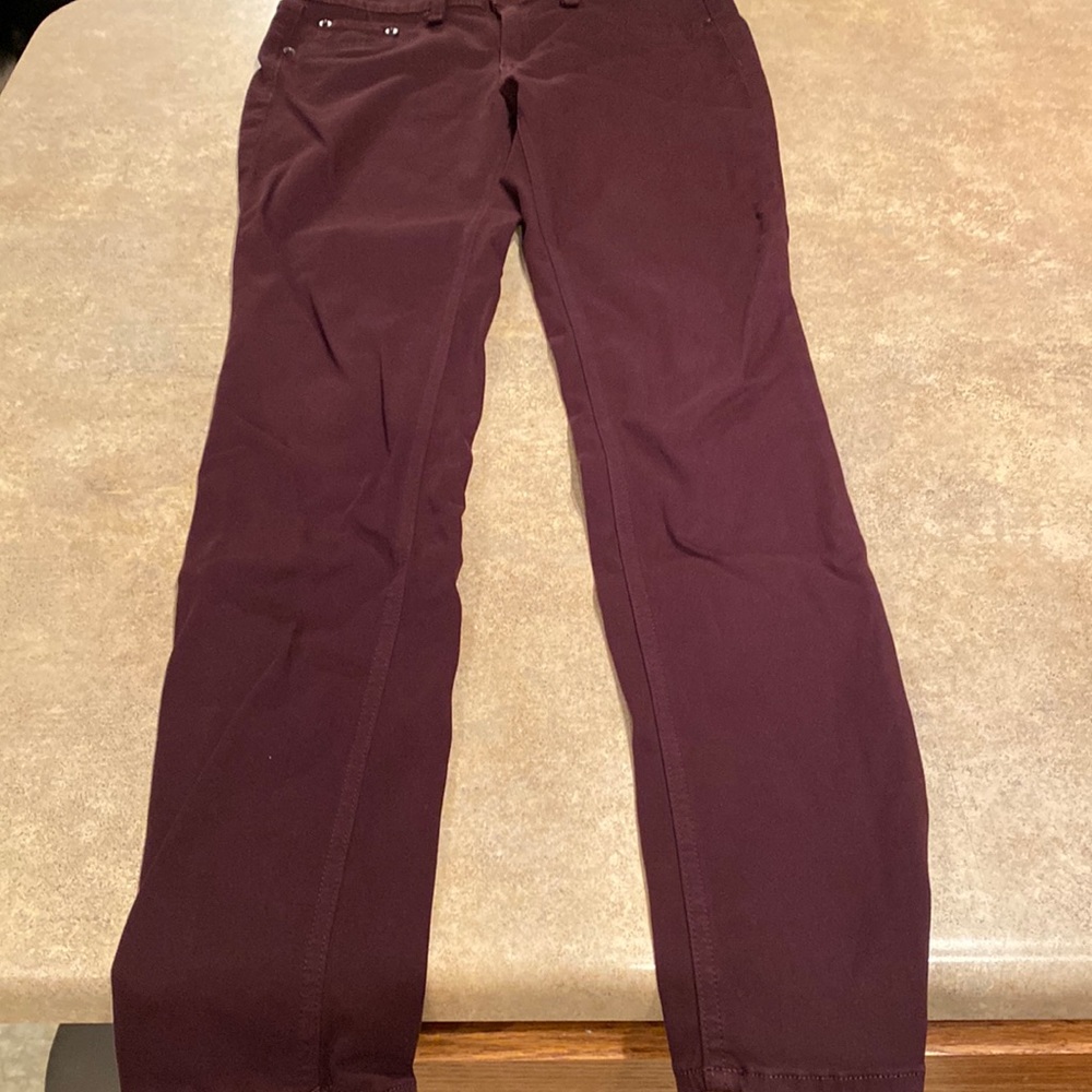 Womens Rag & Bone jeggings size 28 inseam measures about 30”